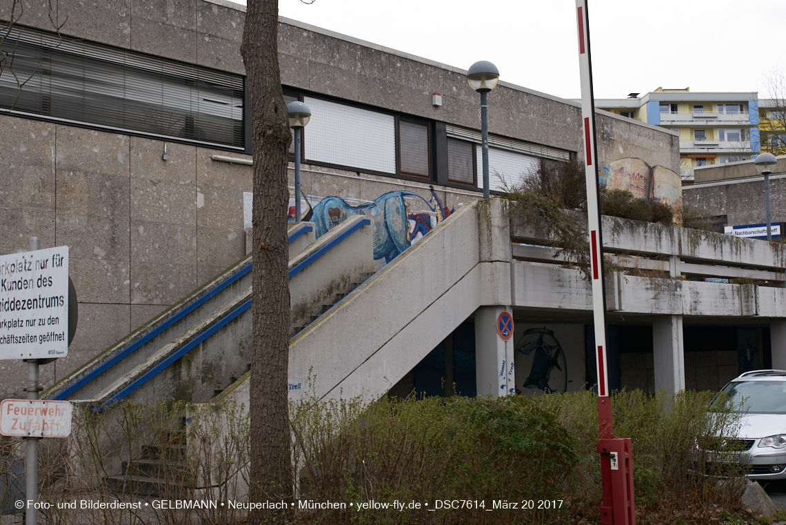 21.03.2017 - Abrissbaustelle Quiddezentrum in Neuperlach